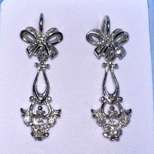 ✨VINTAGE✨ STUNNING EUROPEAN SOLID 14K WG NATURAL DIAMOND DANGLE EARRINGS